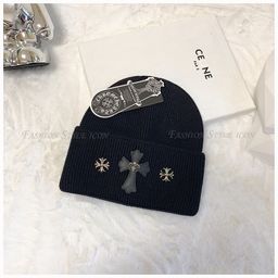 thumbnail for 秋冬款保暖可爱百搭兔毛针织帽子女复古十字架徽章显瘦毛线帽网红