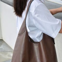 thumbnail for 蔻C家高品质25新款Brooklyn布鲁克林腋下包复古单肩手提托特包包