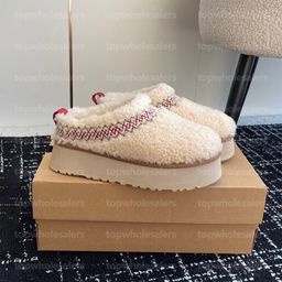 thumbnail for in stock UG2024 New Women&#039s Baotou Slippers Venus Kroger Shoes Thick Bottom Bocken Casual Cross-border Lovers Shoes