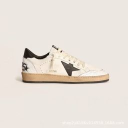 thumbnail for In-Stock Korean-Style Genuine Leather Distressed Sneakers for Men, Versatile Fashion Sneakers for Women, Men's Spring/Summer Sneakers