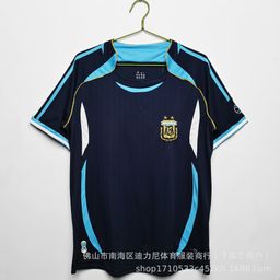 thumbnail for 复古经典款法国巴西英格兰德国阿根廷足球服复古球衣一件代批发
