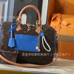 thumbnail for Cross-Border 2026 New Model Pillow Bag Unisex Handbag Travel Bag Shopping Bag Single Shoulder Boston Tote Wholesale