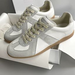 thumbnail for High-End Classic Margiela Women's 2026 New German Training Shoes, Couple's Genuine Leather Casual Sneakers, Lace-Up White Shoes for Men
