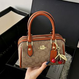 thumbnail for Foreign Trade Hot-Selling Boston Satchel Pillow Bag 2025 New Cross-Border Shoulder Bag Versatile Large-Capacity Crossbody Women's Bag