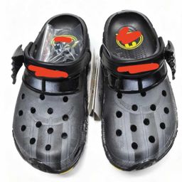 thumbnail for Cross New Bat Chariot Men's and Women's Non-Slip Clogs Summer Sandals Girls' Toe-Toe Slippers