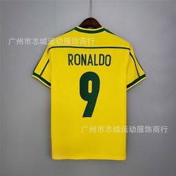 thumbnail for Uniformes de futebol do Brasil, Alemanha, Inglaterra, AC Santos, jogadores estrelas do Arsenal, uniformes de jogo, camisas de torcedor