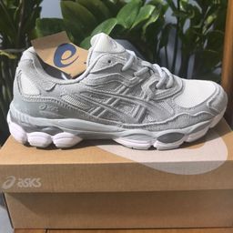 thumbnail for Putian&#039s New Arthur Gel Nyc Wear-Resistant Splicing Mesh Breathable Dad Shoes Non-Slip Sports Low-Cut Running Shoes