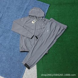 thumbnail for 新款秋冬户外连帽长袖套装男女同款休闲情侣透气速干防风跑步训练