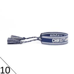 thumbnail for Pulseira estilo étnico boêmio com cordão trançado e letra, estilo de rua popular, corrente com bordado feito à mão.