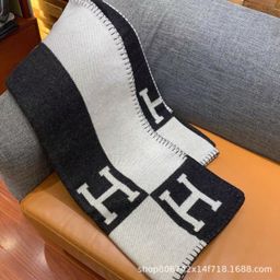 thumbnail for 空调毯毛毯毯子绒毯办公室午休毯午睡毯毛毯午睡毯露营毯子客厅装