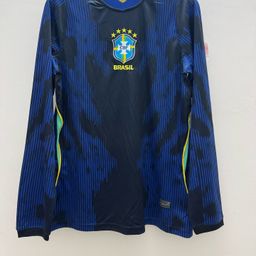 thumbnail for 2627 novos modelos de camisas de futebol de manga comprida da Argentina, Brasil, França, Real Madrid, Arsenal e Alemanha.