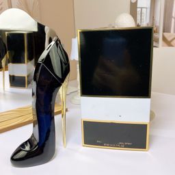 thumbnail for Exportação transfronteiriça Carolina Herrera Good Girl Blush Black High Heels Perfume 80ml.