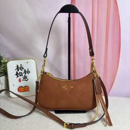 thumbnail for 跨境腋下包批2025新款欧美潮流印花时尚小方包街头百搭单肩斜挎包