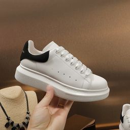 thumbnail for 2025 Spring McQueen White Shoes Women&#039;s New All-match Platform Thick Bottom Increased Sports Leather Casual Shoes Women&#039;s Skate Shoes