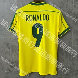 thumbnail for Venda por atacado e varejo de camisas retrô do Brasil, Real Madrid, Barcelona e Juventus