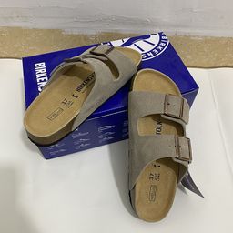 thumbnail for McProm Buckle Flat Cork Slippers Beach Bocken Half Slippers Men&#039;s and Women&#039;s Couples Sandals Summer Buckle Bucken