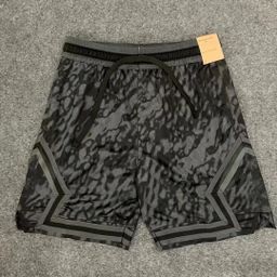 thumbnail for Novos shorts estilo americano com listras contrastantes, calças esportivas de basquete respiráveis casuais, treinamento de corrida confortável malha solta na moda