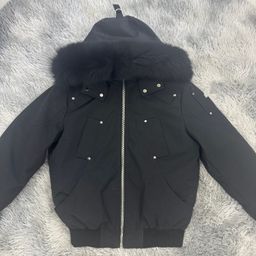 thumbnail for 02 Palm Men's axe with real fu r