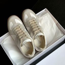 thumbnail for Women's Retro Sports Genuine Leather Casual Sneakers Men's Versatile White Shoes Women's Shoes Outdoor Training Shoes