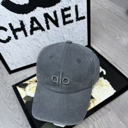 thumbnail for Autumn new washed layer embroidered letter baseball cap outdoor face small sun hat men's and women's casual peaked cap
