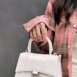 thumbnail for This Year&#039;s Popular Bags for Women 2024 New High-End French Niche Hourglass Bag Popular Satchel Shoulder Crossbody Bag