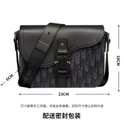 thumbnail for Men&#039s and Women&#039s Universal Bag Creative Temperament Saddle Messenger Bag Flip Fashion Business Shoulder Casual Crossbody Bag