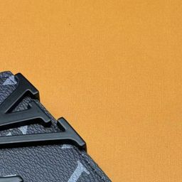 thumbnail for New L Men's Letter High-End Leather Belt with Plaid Pattern and Smooth Buckle, Suitable for Business Casual and Young Professionals