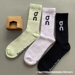 thumbnail for 新款On袜子3双装昂跑情侣款袜子纯色男女款潮袜时尚中筒袜运动袜