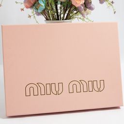 thumbnail for 专柜奢侈大牌包装盒 粉色印花烫金天地盖盒子现货 可加印LOGO