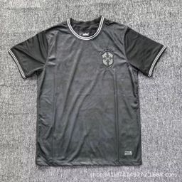 thumbnail for Camisa de Futebol da Copa do Mundo 2022 Brasil, Camisa Co-branded Itália, 125º Aniversário, Camisa de Manga Curta