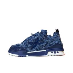 thumbnail for Cross-border European station men's and women's bread shoes, heightened platform soles, dad shoes, fashionable and versatile sneakers, couple style sneakers