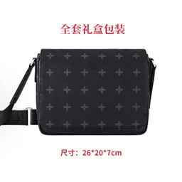 thumbnail for 新款男士老花斜挎包单肩包皮质商务邮差包日常时尚百搭棋盘格包