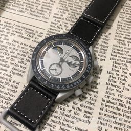 thumbnail for Relógio cronógrafo de quartzo de seis ponteiros com tema espacial do planeta Mercúrio e Lua, popular em todo o mundo.