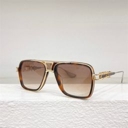 thumbnail for European and American Fashion Wear Sunglasses Star Internet Celebro Same Style Personality Sunshade Men&#039s and Women&#039s Sunglasses DTS866