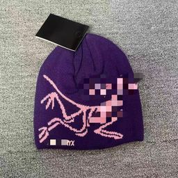 thumbnail for 冬新款现货欧美小鸟提花针织帽正确字母百搭保暖羊绒高版男女冷帽