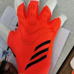 thumbnail for The new high-profile natural latex half-pipe finger wrap wear-resistant and breathable football gloves professional goalkeeper gloves
