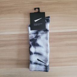 thumbnail for Spring and summer high-cut mid-barrel color tie-dye men's and women's casual sports, fashionable and versatile, trendy ins, hook socks