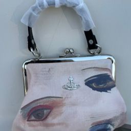 thumbnail for [High Quality] Small Bag Women's 2025 New Niche Design Crossbody Mobile Phone Bag Queen Mother Mouth Dumpling Bag