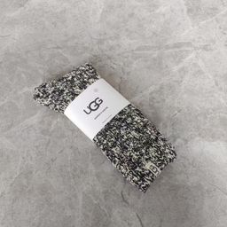 thumbnail for Autumn and winter thick U home big line medium and high pile pile socks cloth label retro thick line socks large amount of discounts support dropshipping