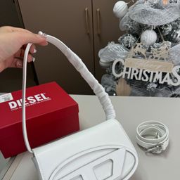 thumbnail for Bolsa Dingdang 2024, novo design de nicho, elegante e moderna, versátil como bolsa de ombro, bolsa de axila, bolsa de mão e bolsa transversal, em estoque.