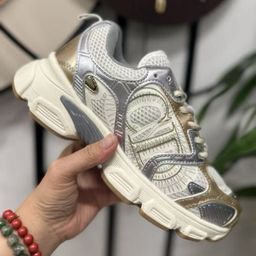 thumbnail for Foreign trade B30 dad shoes B22 embroidered letter shoes cross-border B25 sneakers lightweight and breathable men's and women's running shoes