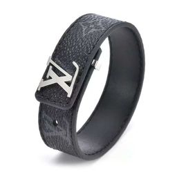 thumbnail for New Luxury Niche Brand Women's Bracelet with Five-Letter Design, High-Quality Non-Fading Jewelry, Cross-Border Factory Wholesale