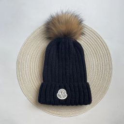 thumbnail for Autumn and Winter European and American New Knitted Hats Korean Style Casual Pullover Cold Hats Raccoon Real Fur Ball Woolen Hats Street Hats Wholesale