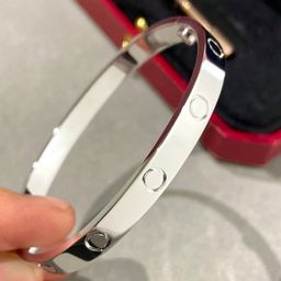 thumbnail for Factory direct sales card plus five generation titanium steel screwdriver bracelet does not fade 18K couple fashion stainless steel bracelet women