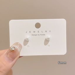 thumbnail for Yiwu Accessories Simple Earrings Light Luxury High-End Earrings Women&#039s Fashion Niche Earrings Retro Versatile Earrings Wholesale