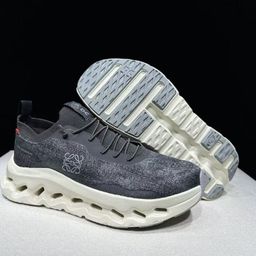 thumbnail for Putian Cross-Border Onaon Laoyi Lewe X on Cloudtilt Running Sneakers