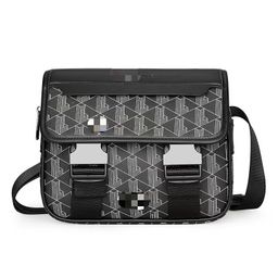 thumbnail for 3275# Hungry Fish Men&#039s Shoulder Messenger Bag