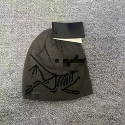 thumbnail for 冬新款现货欧美小鸟提花针织帽正确字母百搭保暖羊绒高版男女冷帽