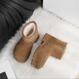 thumbnail for Paris big-toe thick-soled high-top fur integrated snow boots women's new winter fleece thickened short medium-leg cotton boots