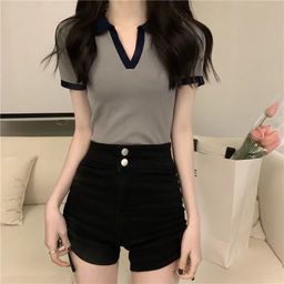 thumbnail for 2025 tops de verano cortos ins diseño de moda nicho versátil estilo dulce y picante puro deseo sexy camiseta de manga corta para mujer